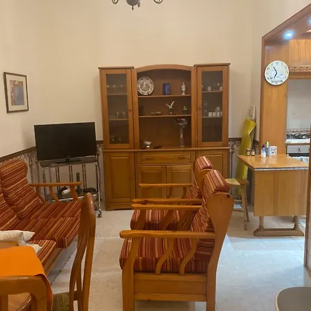 Holidays فندق مبيت وإفطار